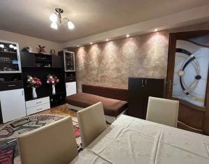 Appartement 3 chambres à vendre dans Cluj-napoca, zone Manastur