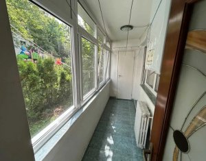 Appartement 3 chambres à vendre dans Cluj-napoca, zone Manastur