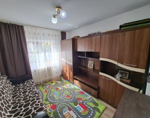 Appartement 3 chambres à vendre dans Floresti