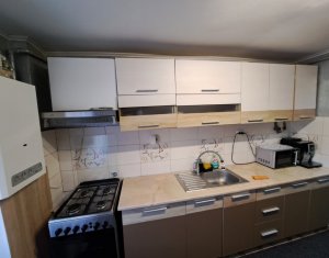 Appartement 3 chambres à vendre dans Floresti