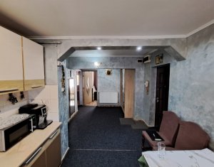 Appartement 3 chambres à vendre dans Floresti