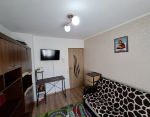 Appartement 3 chambres à vendre dans Floresti