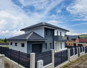 , 150m2 dans Chinteni