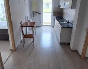 Appartement 3 chambres à louer dans Floresti