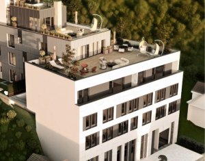 Spatiu comercial 240 mp, H=5,2m, zona Parcul Central 