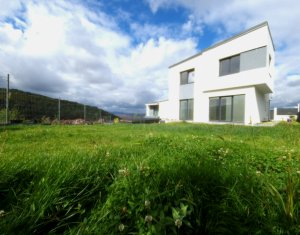 , 120m2 on Floresti