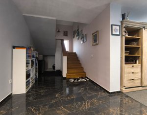 Maison 4 chambres à vendre dans Cluj-napoca, zone Borhanci