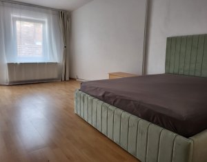 Lakás 3 szobák kiadó on Cluj-napoca, Zóna Centru