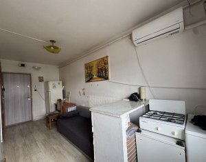 , 15m2 on Cluj-napoca, Zóna Intre Lacuri