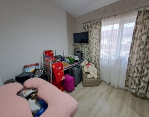 Appartement 3 chambres à vendre dans Floresti