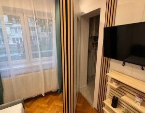Appartement 3 chambres à vendre dans Cluj-napoca, zone Manastur