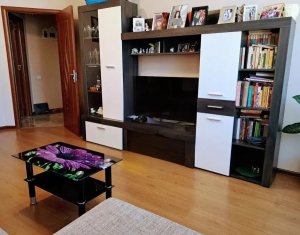 Appartement 3 chambres à vendre dans Floresti