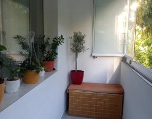 Appartement 3 chambres à vendre dans Cluj-napoca, zone Manastur