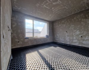 Maison 5 chambres à vendre dans Cluj-napoca, zone Faget