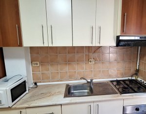 Appartement 3 chambres à louer dans Cluj-napoca, zone Gheorgheni