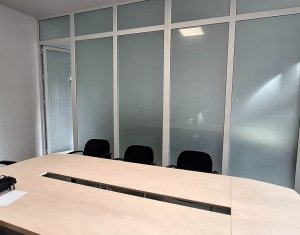 Bureau à louer dans Cluj-napoca, zone Centru