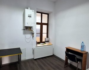Bureau à louer dans Cluj-napoca, zone Centru