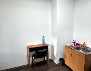 Bureau à louer dans Cluj-napoca, zone Centru