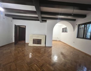 Vila individuala 250mp, birouri sau servicii, str Republicii - centru