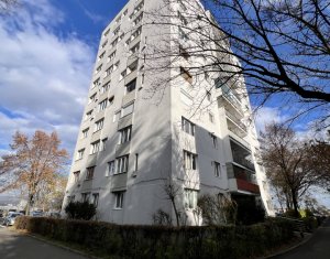 Bureau à louer dans Cluj-napoca, zone Manastur