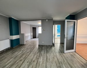 Bureau à louer dans Cluj-napoca, zone Manastur