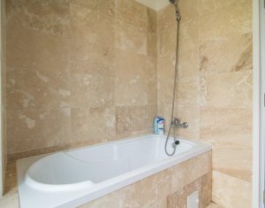 Maison 6 chambres à vendre dans Cluj-napoca, zone Europa