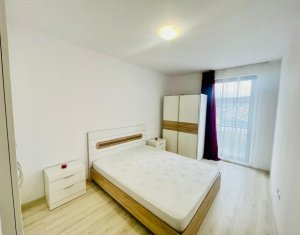 Appartement 3 chambres à louer dans Cluj-napoca, zone Zorilor