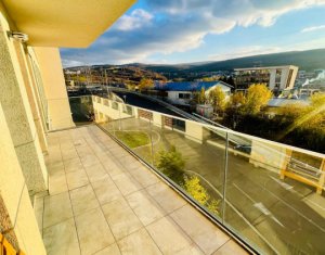 Appartement 3 chambres à louer dans Cluj-napoca, zone Zorilor