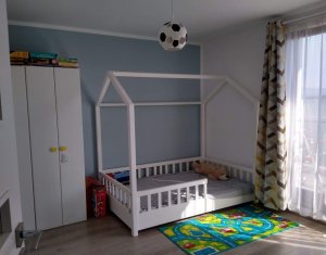 Appartement 3 chambres à vendre dans Cluj-napoca, zone Marasti