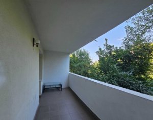 Appartement 4 chambres à louer dans Cluj-napoca, zone Zorilor