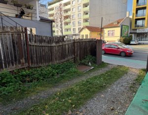 Espace Commercial à louer dans Cluj-napoca, zone Manastur