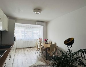 Appartement 3 chambres à vendre dans Floresti