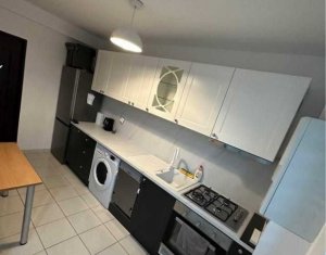 Appartement 3 chambres à louer dans Cluj-napoca, zone Iris