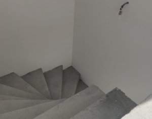 Maison 4 chambres à vendre dans Dezmir
