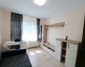 Appartement 4 chambres à vendre dans Cluj-napoca, zone Zorilor