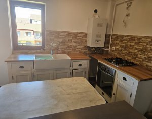Appartement 3 chambres à vendre dans Floresti