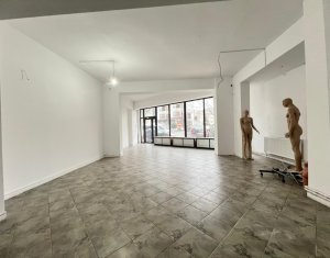 Espace Commercial à louer, 83m2 dans Cluj-napoca, zone Marasti
