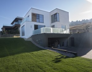 Maison 5 chambres à vendre dans Feleacu
