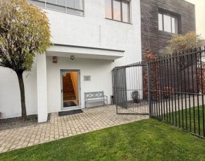 Bureau à louer dans Cluj-napoca, zone Gruia