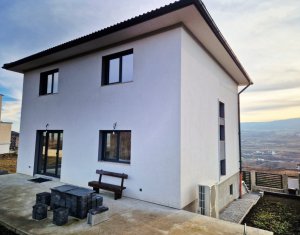 Casa individuala premium pentru familie – Chinteni, zona Terra