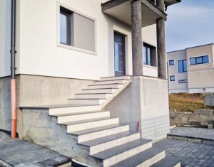 Casa individuala premium pentru familie – Chinteni, zona Terra
