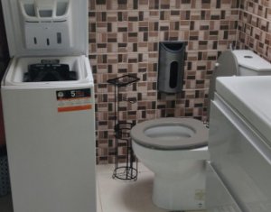 Lakás 3 szobák eladó on Floresti