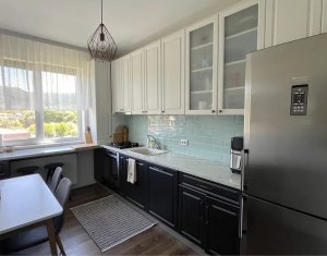 Appartement 3 chambres à vendre dans Cluj-napoca, zone Manastur