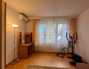 Appartement 3 chambres à louer dans Cluj-napoca, zone Plopilor