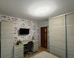 Lakás 3 szobák kiadó on Cluj-napoca, Zóna Intre Lacuri