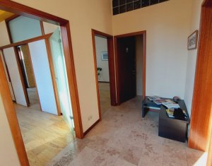 Lakás 3 szobák kiadó on Cluj-napoca, Zóna Centru