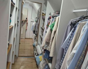 Apartament 4 camere | curte comuna | Baciu