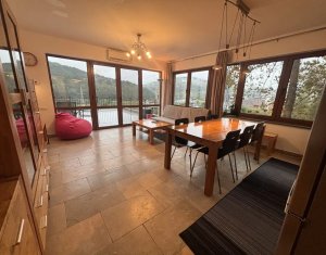 , 77m2 dans Cluj-napoca, zone Manastur