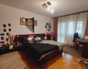 Lakás 3 szobák eladó on Cluj-napoca, Zóna Intre Lacuri