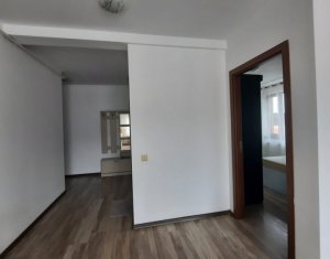 Apartment 2 rooms for sale in Floresti